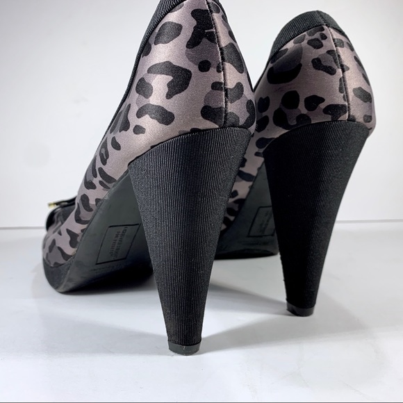 ☀️Cheetah Print Heels Gray Black 7.5 Pump Platform - Picture 3 of 8